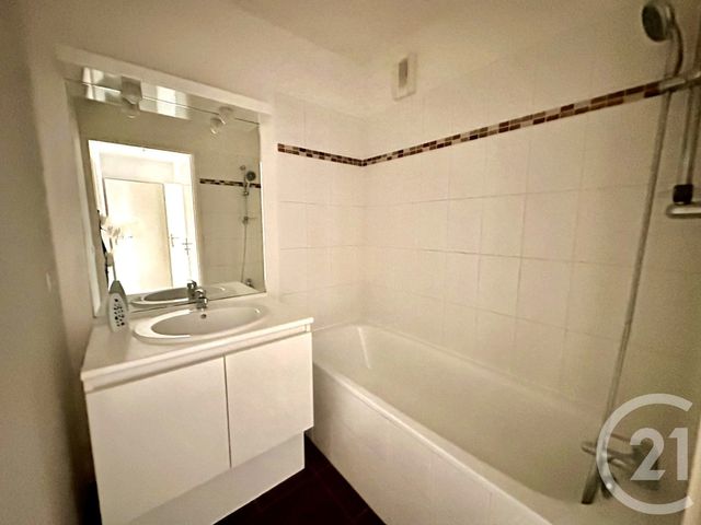 Appartement à vendre - 3 pièces - 62.3 m2 - ETAMPES - 91 - ILE-DE-FRANCE - Century 21 Dao Conseils