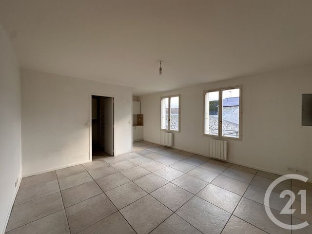 Appartement Studio à vendre - 1 pièce - 29.03 m2 - ANGERVILLE - 91 - ILE-DE-FRANCE - Century 21 Dao Conseils