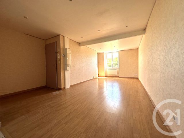 Appartement F3 à vendre - 3 pièces - 49.6 m2 - PUSSAY - 91 - ILE-DE-FRANCE - Century 21 Dao Conseils